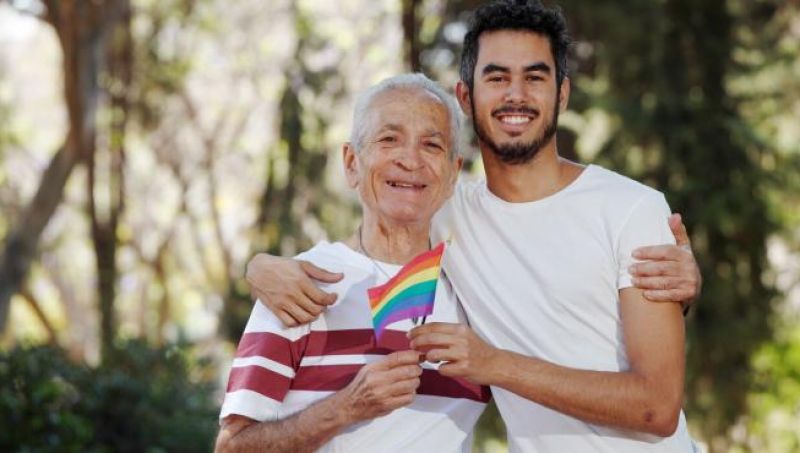 פרויקט מיוחד: גאווה בגיל 60 פלוס