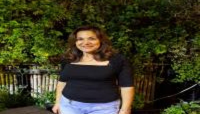 מחפשת שותף או שותפה .