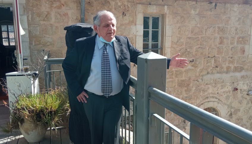 ביט או ניצב!